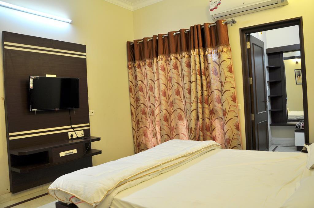 Homestay Mohini *