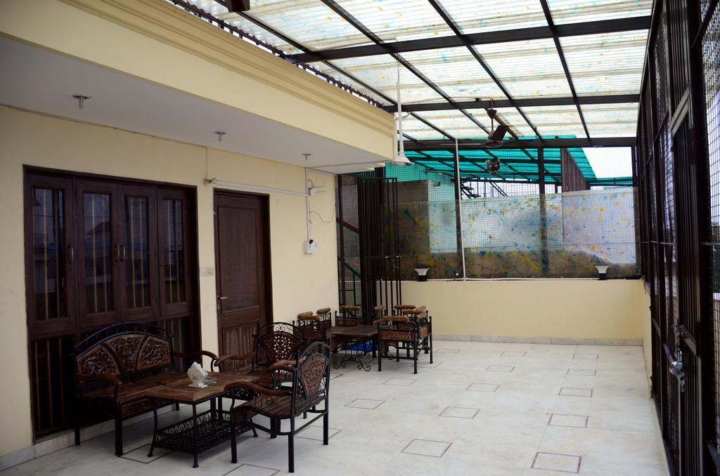 Mohini Homestay *